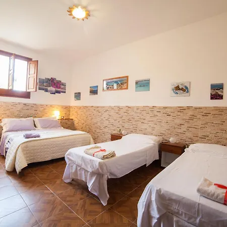Amodeo Bed & Breakfast Paceco